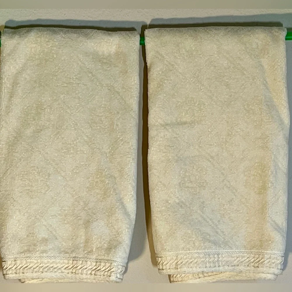 Pair‎ Christmas Hand Towels Soft Holly Bells Bows